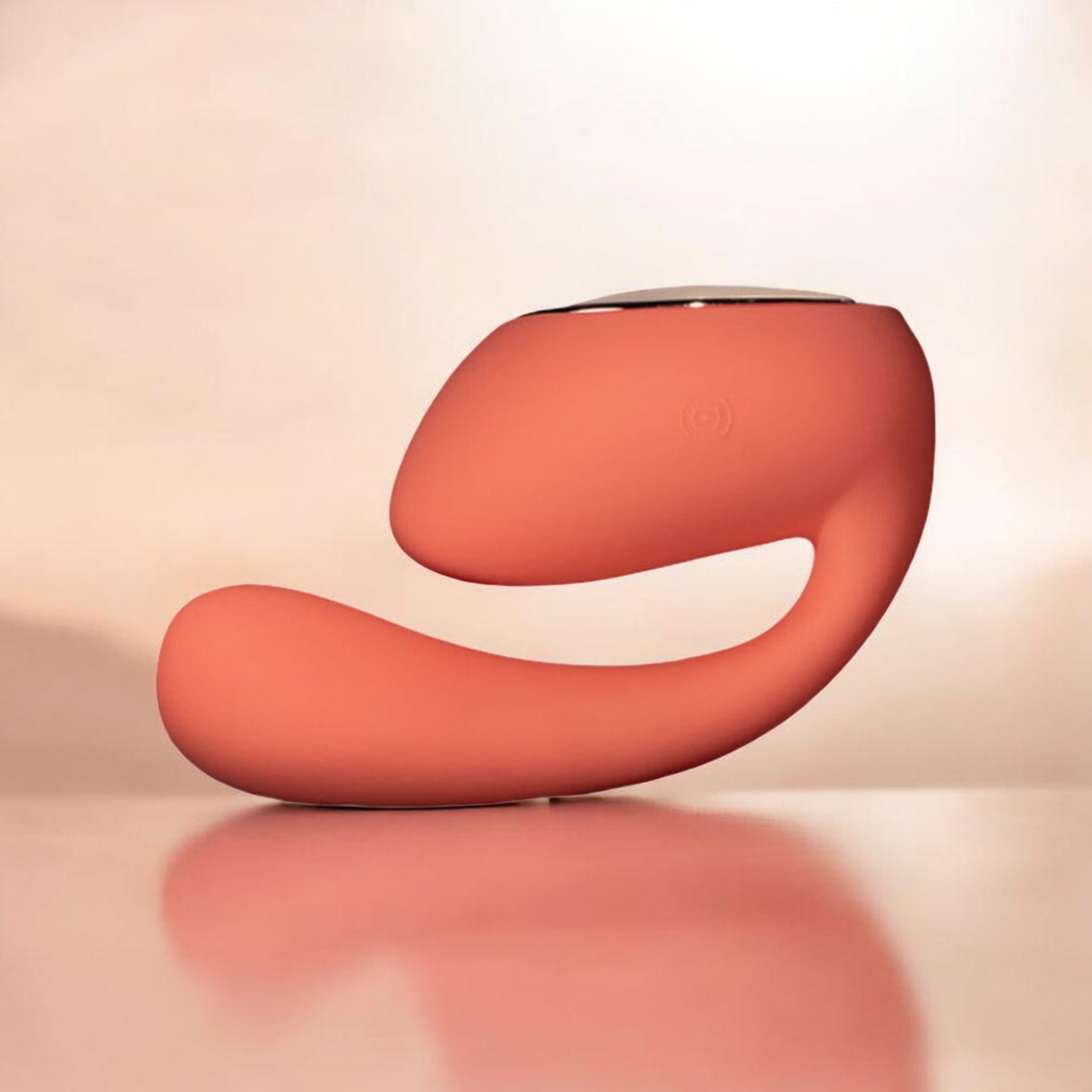 🇸🇪 LELO – IDA™ Wave Masseur Connecté